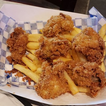 Ocean 9 Crab - Fried oysters w. Fries - Seafood Near Me - Antioch, California Ocean 9 Crab - Fried oysters w. Fries - Seafood Near Me - Antioch, California