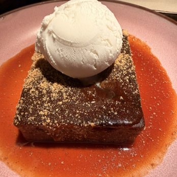 PLANTA Queen Nomad - STICKY TOFFEE PUDDING - Vegetarian Near Me - New York, New York PLANTA Queen Nomad - STICKY TOFFEE PUDDING - Vegetarian Near Me - New York, New York