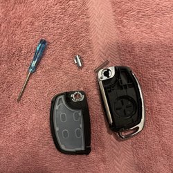 Sherlock Locksmith & Security- Mansfield - Proof the key fob was empty inside, just a case of