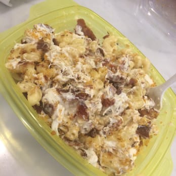 Mac Mart - Crabby Mac with added bacon - American Near Me - Philadelphia, Pennsylvania Mac Mart - Crabby Mac with added bacon - American Near Me - Philadelphia, Pennsylvania