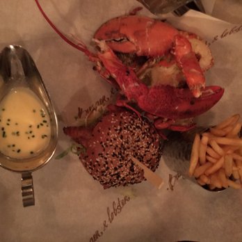 Burger & Lobster - Combo (small burger and small lobster). 11/16 - American Near Me - Mayfair, XGL