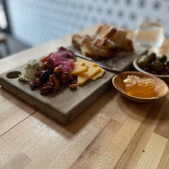 Ripple Wine Bar - Covington - cheese, meat and olives - Wine Bars Near Me - Covington, Kentucky