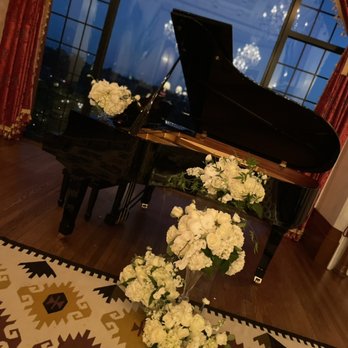 Events By Rona - Piano flowers by Garden Florists - Party & Event Planning Near Me Events By Rona - Piano flowers by Garden Florists - Party & Event Planning Near Me