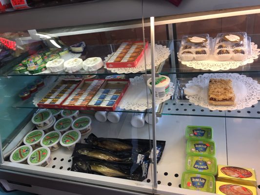 Les Aliments Felix Mish by null