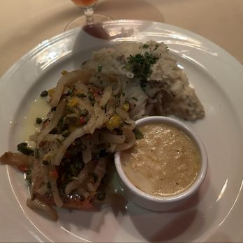 Paseo Grill - Grilled Atlantic Salmon - American Near Me - Oklahoma City, Oklahoma