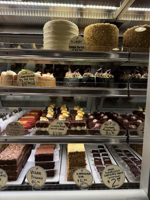 Martha's Vineyard Fine Wine & Gourmet Grocery by null