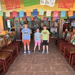Dos Amigos II