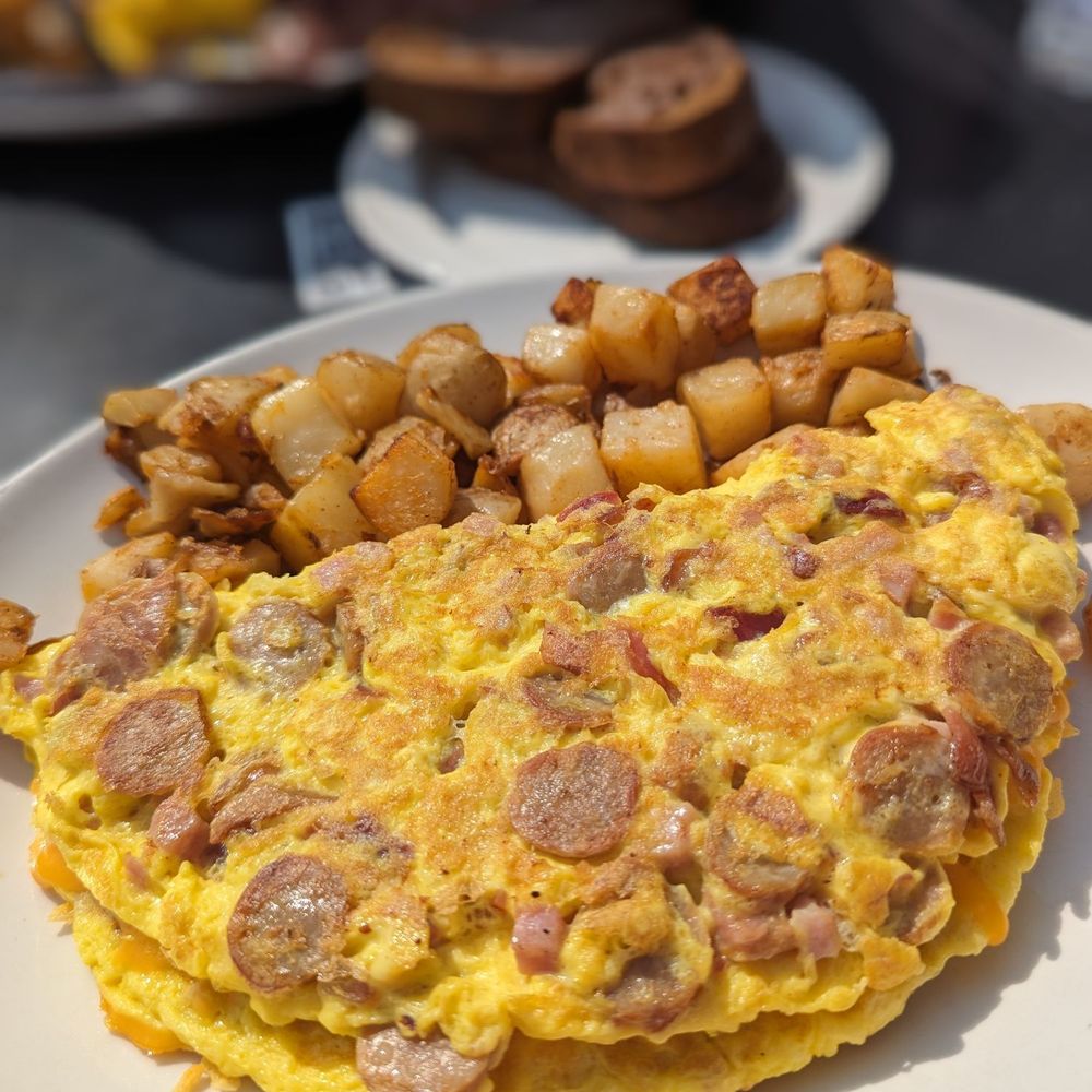 Meat lovers omelette Meat lovers omelette