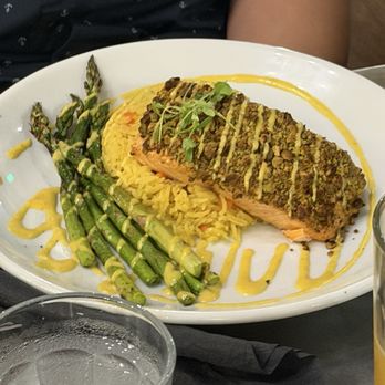 Onyx Bistro - Salmon - Wine Bars Near Me - Camarillo, California