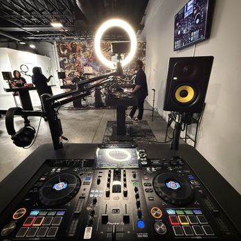 Yelp Elite Experience at The CTRL Room - DJ setup - Yelp Events Near Me - Las Vegas, Nevada Yelp Elite Experience at The CTRL Room - DJ setup - Yelp Events Near Me - Las Vegas, Nevada