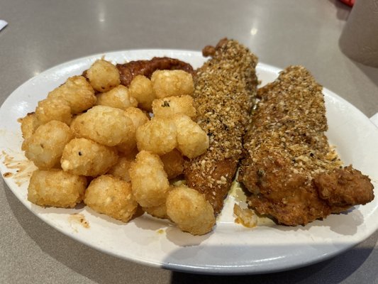 Pluckers Wing Bar by null