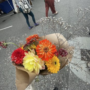 Flowers At The Sea - Pop-up Shops Near Me Flowers At The Sea - Pop-up Shops Near Me