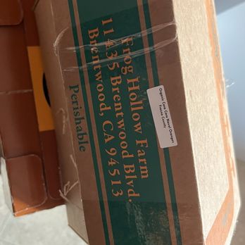 Frog Hollow Farm - Packaging - Farmers Market Near Me - San Francisco, California