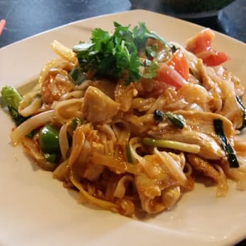 On's Thai Kitchen - Spicy noodles with chicken - $8.99 and so amazing! - Thai Near Me - Saint Paul, Minnesota On's Thai Kitchen - Spicy noodles with chicken - $8.99 and so amazing! - Thai Near Me - Saint Paul, Minnesota