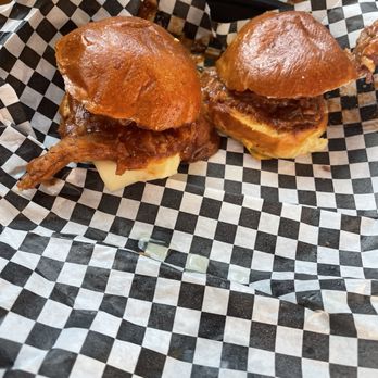 Barnsider Barbeque Restaurant - Pulled pork sliders - Barbeque Near Me - Lake George, New York