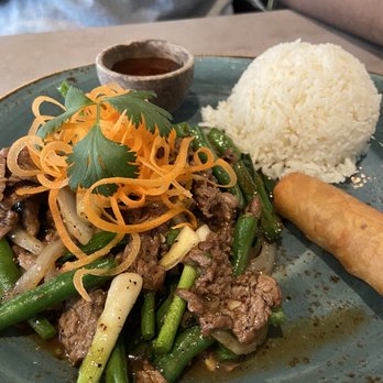 Ka Thai - Black Pepper Beef Stir Fry (House Favorite) - Thai Near Me - Dallas, Texas Ka Thai - Black Pepper Beef Stir Fry (House Favorite) - Thai Near Me - Dallas, Texas