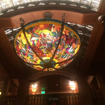 Hamley Steakhouse & Saloon - Chandelier - Steakhouses Near Me - Pendleton, Oregon