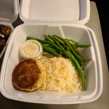 Graze - Crabcake - New American Near Me - Mount Pleasant, South Carolina