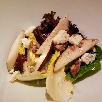 Boulevard Bistro - Pear salad - New American Near Me - Elk Grove, California