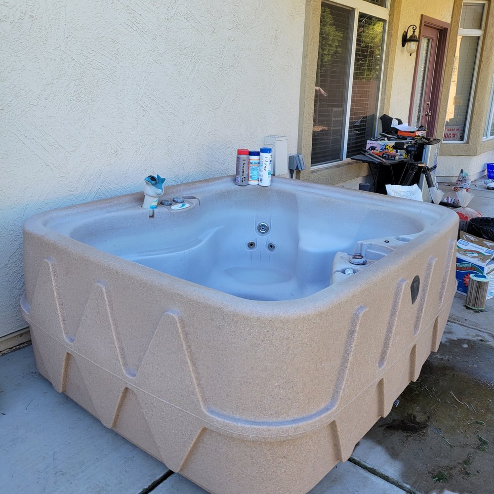 Sun Devil Pool Supply & Service - Chemical damaged hot tub by chemicals sold by Sun Devil Pool and Supply. - Pool Cleaners Near Me - Tempe, Arizona Sun Devil Pool Supply & Service - Chemical damaged hot tub by chemicals sold by Sun Devil Pool and Supply. - Pool Cleaners Near Me - Tempe, Arizona