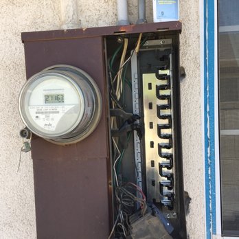 Interstate Electrical Contractors - New busbar installed - Electricians Near Me Interstate Electrical Contractors - New busbar installed - Electricians Near Me