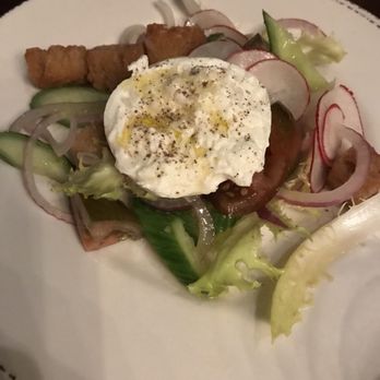 Osteria della Pace - Panzanella e burrata - Italian Near Me - New York, New York Osteria della Pace - Panzanella e burrata - Italian Near Me - New York, New York