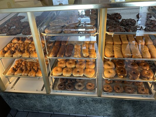 Surfin Donuts by null
