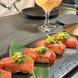 AKAI Sushi-Ya & Izakaya - Tuna crispy rice and Life in Tokyo drink
