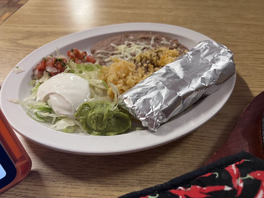 El Barco Mexican Restaurant Logo