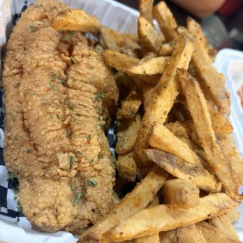 Gotta Have It Grill - Catfish and spicy garlic parm fries - Soul Food Near Me - Gardena, California