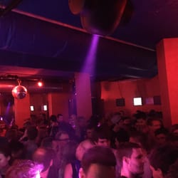 Club Velvet - Tanzen bis es von der Decke tropft ;)