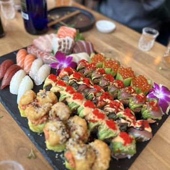 Saku - Cocktail Bars Near Me - Hoboken, New Jersey