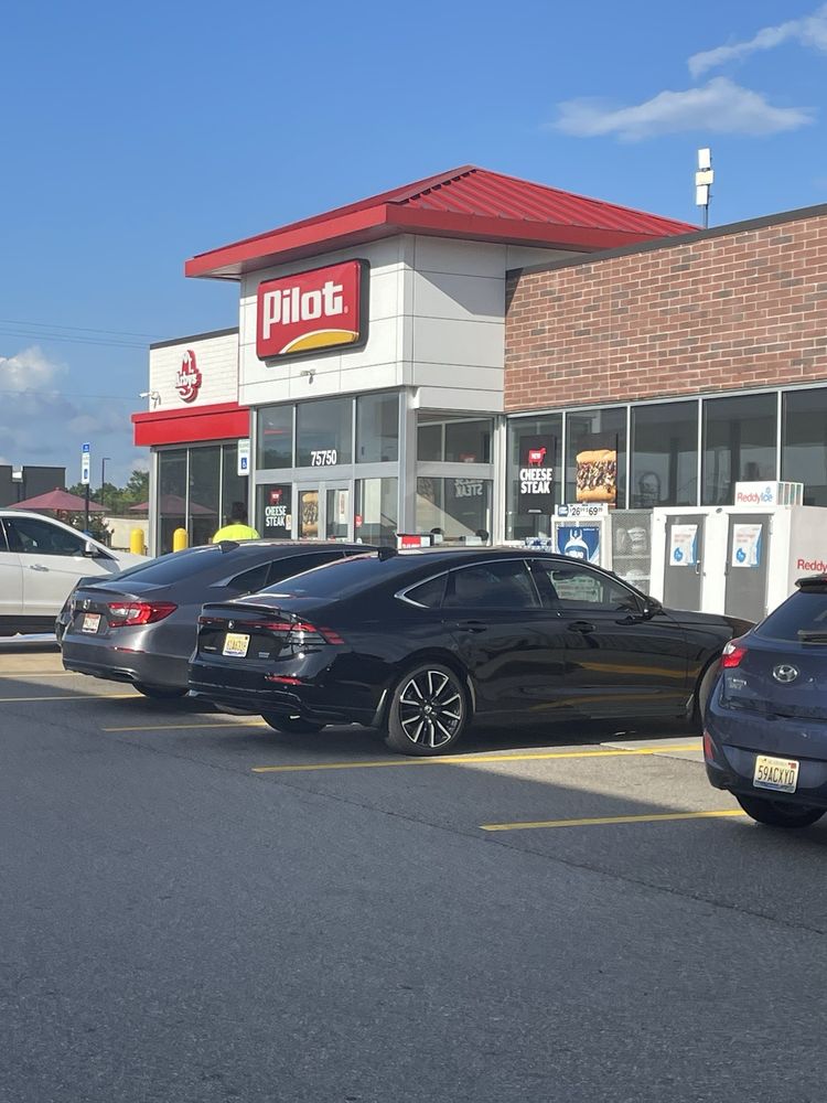 Pilot Travel Center Logo