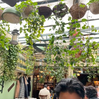 Juliette Restaurant - Ambiance - Bars Near Me - Brooklyn, New York