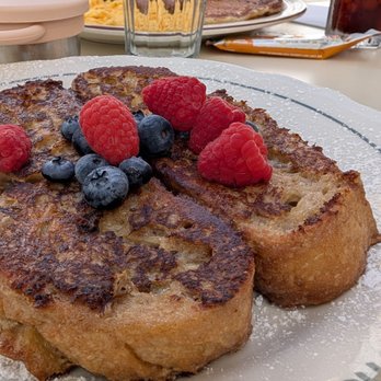 Max & Helen’s - French toast - Delis Near Me - Los Angeles, California