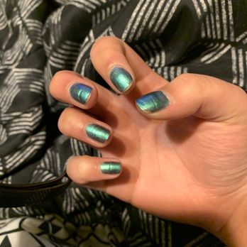 Divine Nail Bar - My thumb, pointer, and middle fingers have all started to chip ! - Nail Salons Near Me - Dallas, Texas