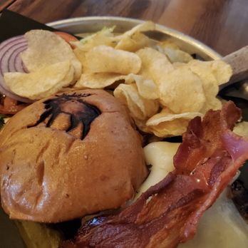 Tipsy Moose Tap & Tavern - Bacon cheeseburger - Pizza Near Me - Latham, New York