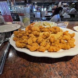 Fried sampler catfish/shrimp/crawfish Fried sampler catfish/shrimp/crawfish