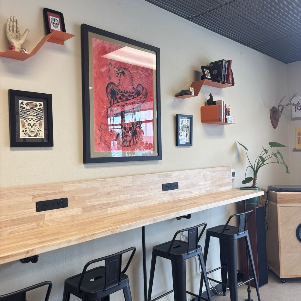Three Ring Coffee - Inside decor - Coffee & Tea Near Me - Corona, California Three Ring Coffee - Inside decor - Coffee & Tea Near Me - Corona, California