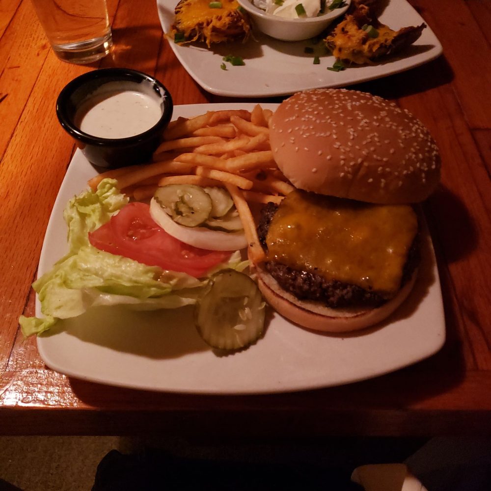 Feeney's Restaurant and Bar - Burger Monday yum! - Bars Near Me - Phoenix, Arizona