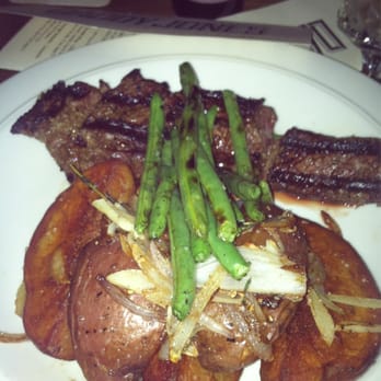 Daddy Jones - Steak tips - Bars Near Me - Somerville, Massachusetts Daddy Jones - Steak tips - Bars Near Me - Somerville, Massachusetts