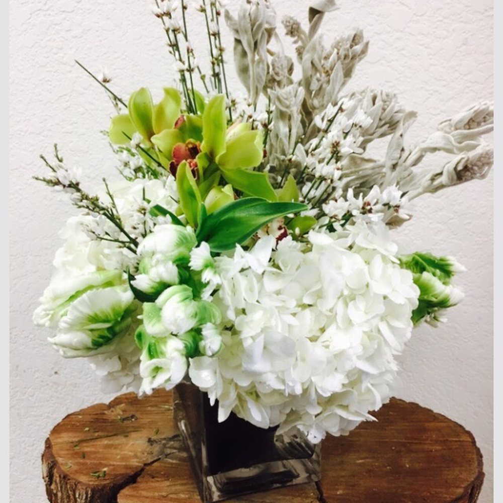 French Florist - Florists Near Me - El Segundo, California French Florist - Florists Near Me - El Segundo, California