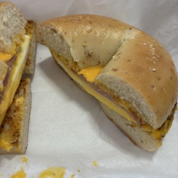 I Love Bagels - Bagel Turkey Ham Sandwich - Bagels Near Me - Mission Viejo, California I Love Bagels - Bagel Turkey Ham Sandwich - Bagels Near Me - Mission Viejo, California