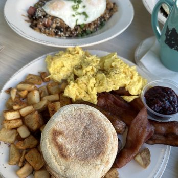 Yards Bruncheon - Classic breakfast - New American Near Me - Spokane, Washington Yards Bruncheon - Classic breakfast - New American Near Me - Spokane, Washington