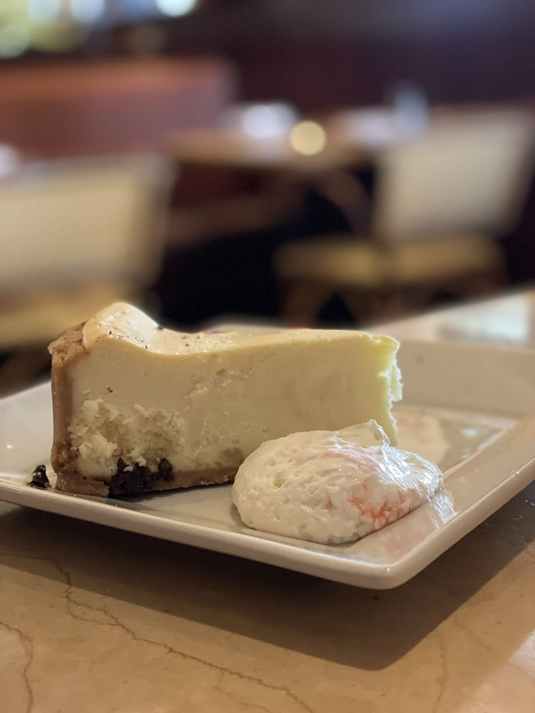 THE CHEESECAKE FACTORY Updated September 2024 2247 Photos & 1996