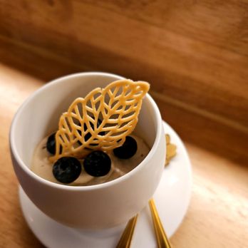 Akashiro - a bowl of oatmeal with blueberries in it - Sushi Bars Near Me - Fullerton, California Akashiro - a bowl of oatmeal with blueberries in it - Sushi Bars Near Me - Fullerton, California