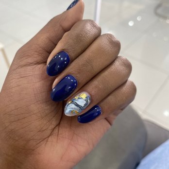 Benevolence Studio - Manicure - Nail Salons Near Me - Los Angeles, California