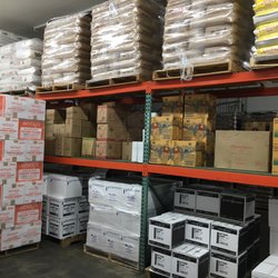 Grocers Outlet