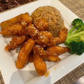 Chef K - Sesame chicken lunch special - Chinese Near Me - Temecula, California