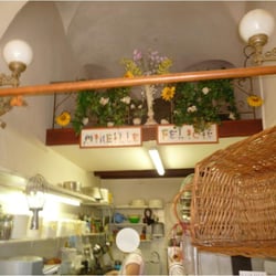 Chez Mireille
